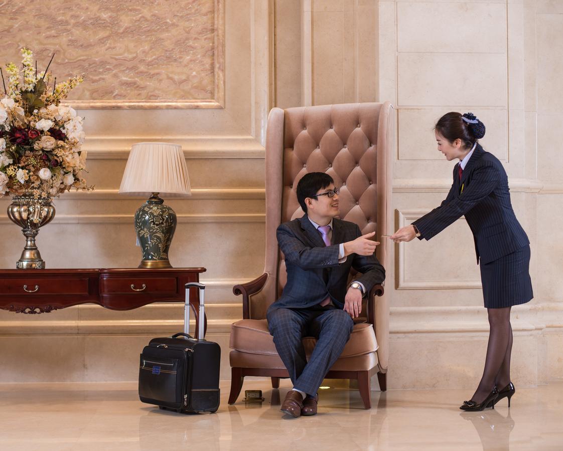 Vienna International Hotel Shanghai Train Station Экстерьер фото